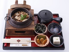 松茸の釜飯